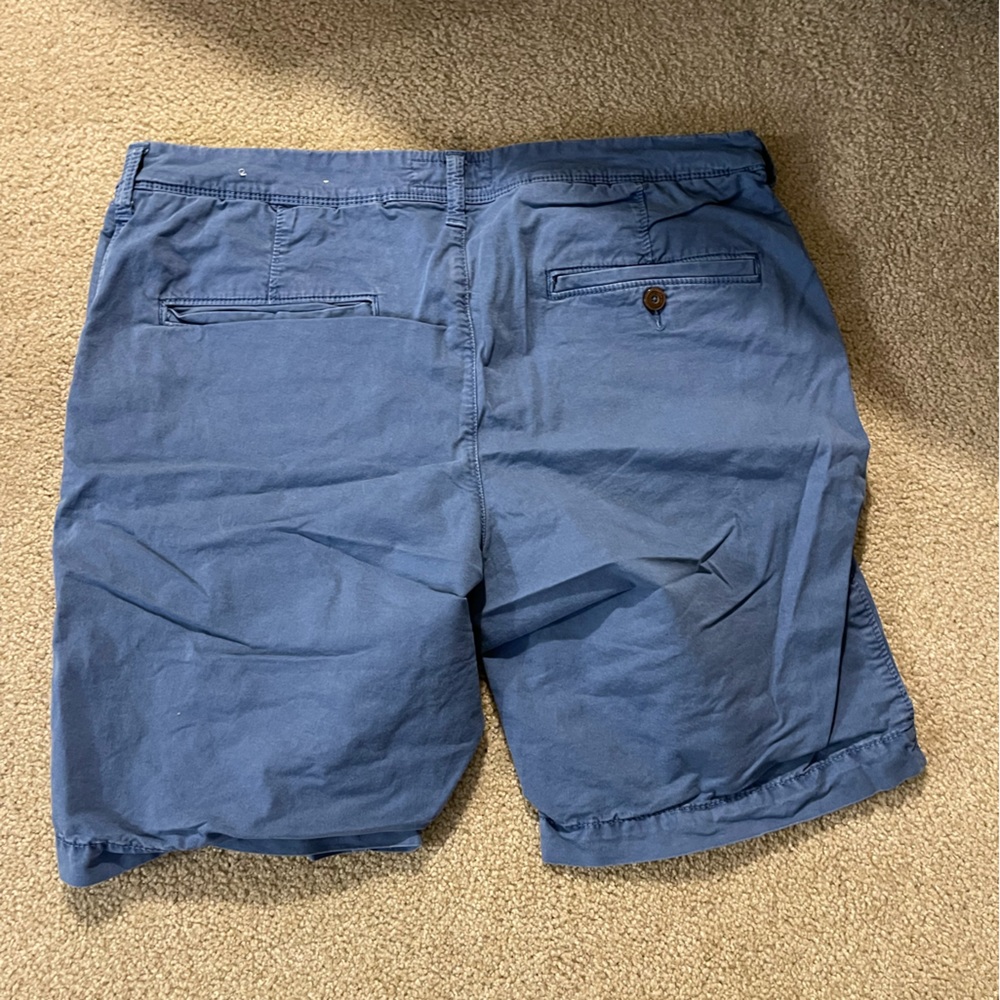 American Eagle Cargo Shorts, Waist 33, Blue